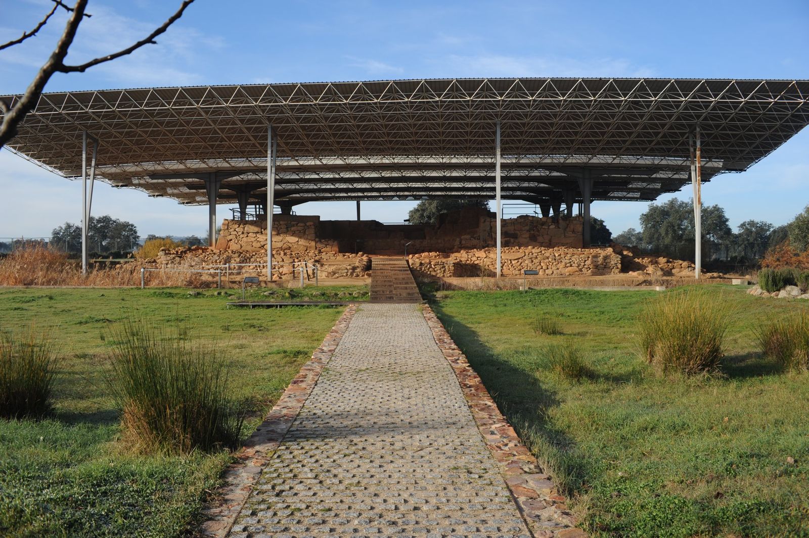 Yacimiento de Cancho Roano (Zalamea de la Serena)