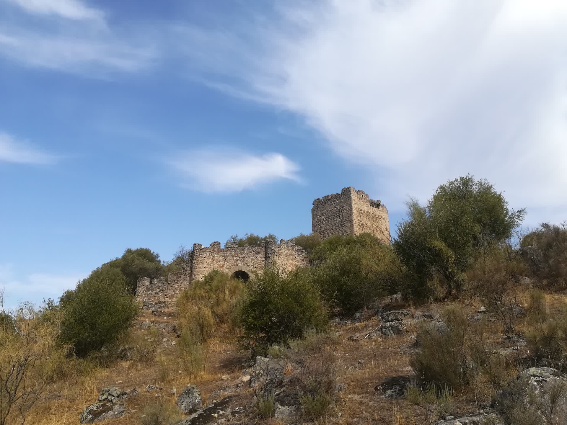 Castillo de Peñafiel (Zarza la Mayor)