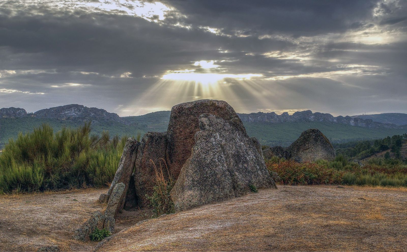 Dolmen de La Data (Valencia de Alcántara)